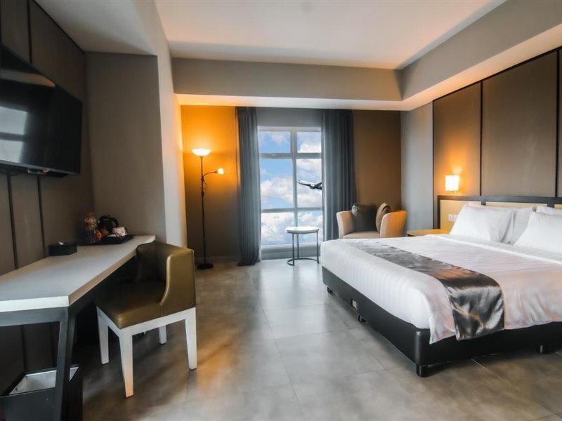 Bess Mansion Apartment, 16Th Floor Surabaya Exterior photo